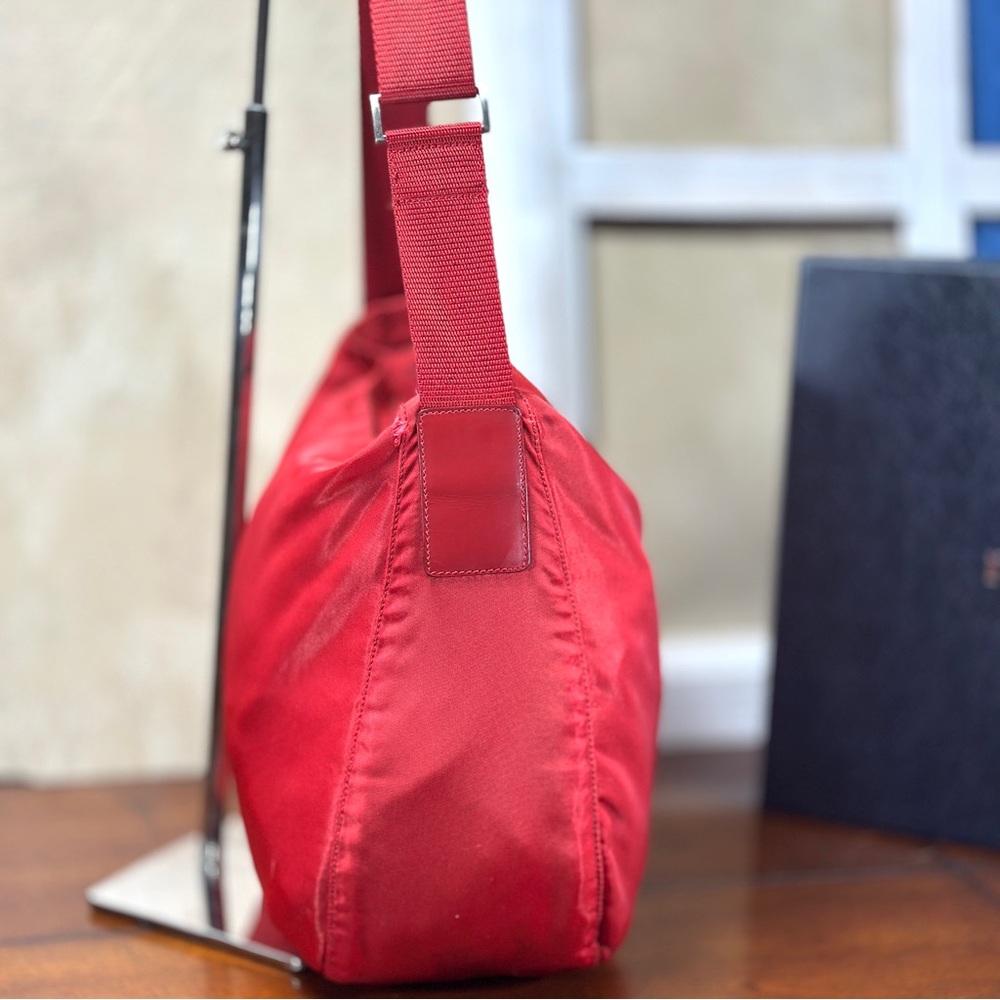 AUTHENTIC Prada bag. Red. - image 6
